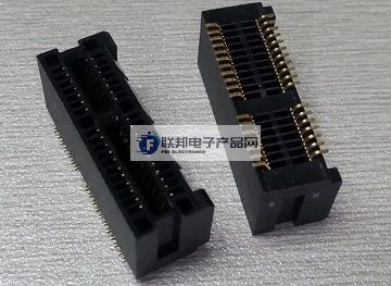 PCI-E连接器.jpg